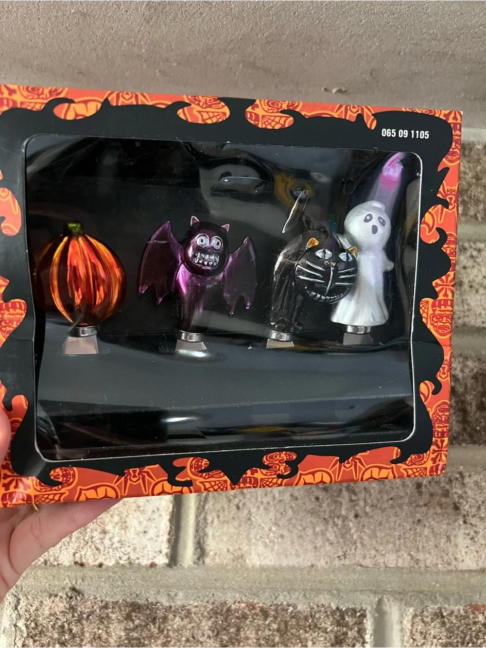 Vintage Halloween Spreaders